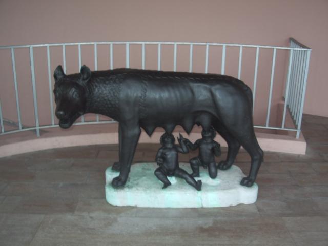 Ringling Museum she wolf IMGP3218