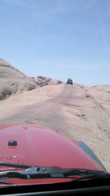 2012-06-03_14-36-50_572