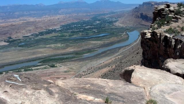 2012-06-06_14-22-47_667